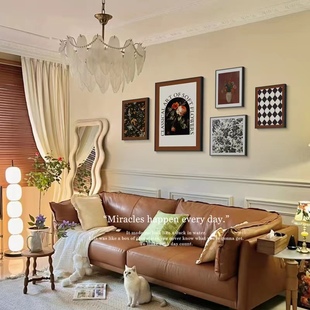 法式复古客厅装饰画，北欧小众艺术沙发背景墙，挂画抽象轻奢组合壁画