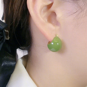 日韩潮高级感牛油果，绿色圆形耳环女耳扣2023潮小众设计感