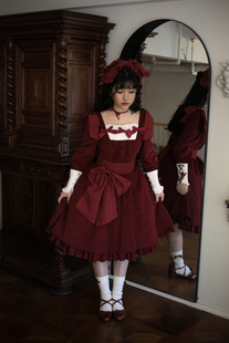 安妮的礼物月桂树，lolita原创秋冬连衣裙可爱优雅大码显瘦