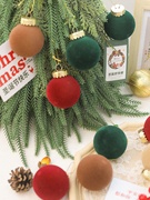植绒绒布圣诞球创意，圣诞节圣诞树挂饰球节日，商场酒店场景布置装饰
