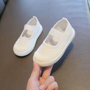 2023女白色童鞋幼儿园表演小白鞋儿童帆布鞋男童休闲鞋秋冬季小孩