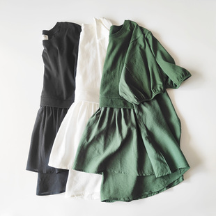 日单夏季精致高雅黑白绿色纯棉纱质拼接圆领A版宽松短袖上衣女T