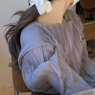 韩国chic秋季小众温柔圆领，设计褶皱感宽松紫罗兰显白长袖衬衫上衣