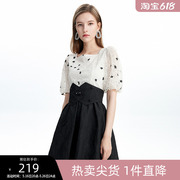 可可尼COCOON时尚拼接裙24夏新款女复古方领蕾丝收腰连衣裙