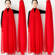 中国红丝巾女春夏，大红色围巾广场舞蹈，纱巾长款防晒沙滩巾披肩两用