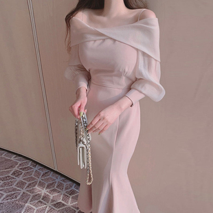 韩国chic早春优雅气质扭结一字，领吊带露肩，泡泡袖长款鱼尾连衣裙女