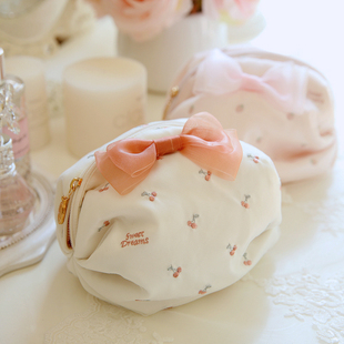 甜美蕾丝化妆包 便携可爱球形 多功能收纳包 小手包 补妆包彩妆包