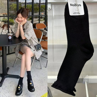 韩国女袜东大门黑色系，纯色袜子百搭网红款坑条卷边棉质透气中筒袜