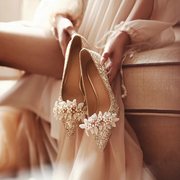 法式结婚婚鞋女2024新娘鞋禾秀婚纱两穿春季不累脚绝美高跟鞋