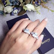 莫桑钻戒2克拉T形长方形四爪群镶水晶戒指时尚仿真钻石结婚拍照女