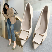 仙女白色高跟鞋2023春秋季法式女士时尚，细跟尖头浅口气质单鞋