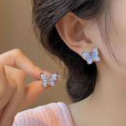 925纯银渐变蓝色水晶蝴蝶，耳钉女小巧精致耳环，轻奢高级感气质耳饰