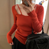 秋季时尚个性设计长袖针织衫韩国风肩带修身弹力百搭黑色红色