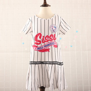 夏季童装女童薄款白底黑竖条，11字符针织类裙短袖连衣裙
