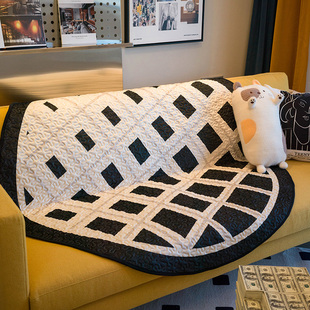 北欧现代几何格子沙发垫，圆形创意沙发垫，加厚耐磨防滑沙发盖巾通用