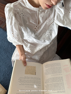 Bettychow 棉质镂空刺绣白色衬衫小众设计轻薄微透宽松短袖上衣