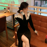 黑色开叉丝绒连衣裙女2024年秋冬季法式长袖蕾丝花边气质长裙潮流