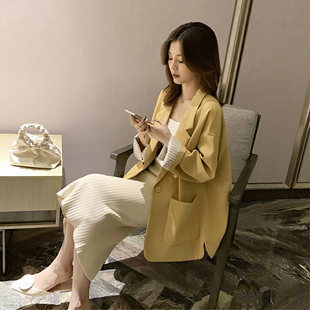 西装外套女2024年韩版宽松休闲小个子气质时尚，条纹小西服上衣