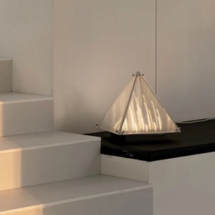 陈星宇(陈星宇)台灯，singchan现代简约设计感fragment卧室床头装饰艺术台灯