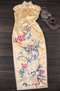 茧玥手工旗袍老上海高端定制黄色，真丝重工假山，牡丹绣花中式宴会款