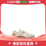 香港直邮Nike 女士Nike Zoom Vomero 5 徽标贴片运动鞋