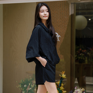 dau商场同款短外套女2024高级感黑色气质宽松型洋气上衣