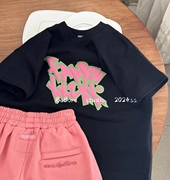 波拉韩国童装2024夏女童(夏女童)休闲短袖，男童时尚荧光边粉色字母t恤
