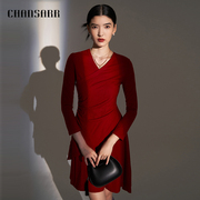 香莎chansarr优雅气质不规则a字红色羊毛针织，连衣裙套头v领裙