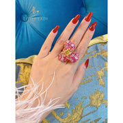 设计师大珠宝倪妮款大花朵，戒指满钻粉色，宝石玫红色戒子大马士革