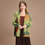 水貂绒高级秋季新潮韩版时尚高端印花女孩绿色针织开衫，毛衣女(毛衣女)外套