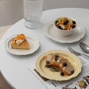 法式ins浮雕盘复古风陶瓷餐盘家用盘子平盘菜盘奶油风甜品盘餐具