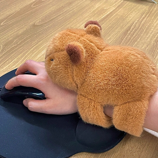 卡皮巴拉水豚办公桌鼠标键盘腕托电脑打字护手腕垫手枕鼠标手护具