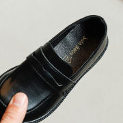 儿童英伦皮鞋2023春季韩版男童黑色单鞋，女童复古一脚蹬豆豆鞋