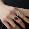 法式风红玛瑙戒指几何时髦猪鼻个性指环S925纯银女戒指小众设计感