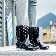 女士雨鞋秋冬时尚中筒防滑雨靴，女成人波点防水水靴可保暖胶鞋套鞋