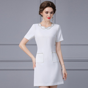 轻奢白色连衣裙2023年夏季宽松腰藏肉显瘦小个子钉钻A字裙子