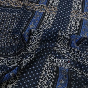 深蓝色波西米亚风格子印花雪纺布料 夏季复古连衣裙衬衫时装面料