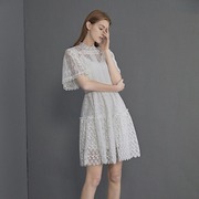2024夏很仙的法国小众白色蕾丝连衣裙夏季气质超仙女镂空温柔