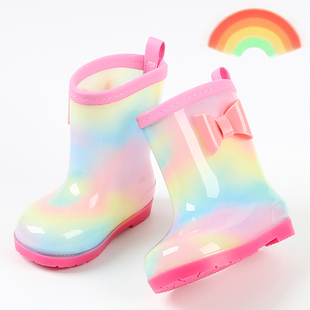 儿童雨鞋公主女童幼儿园宝宝，防滑雨靴水鞋小孩加绒水靴可爱彩虹