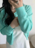 现！韩国东大门女装 2024春夏 好看的湖蓝色薄款针织开衫