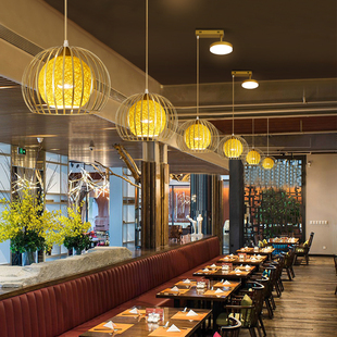 简约餐厅餐饮灯具个性创意店铺，商用网红铁艺餐馆，火锅店吊灯带射灯