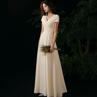 白色小晚礼服主持人公主裙高级感气质，伴娘服迎宾法式小众轻奢优雅