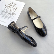 法式优雅漆皮平底玛丽珍芭蕾舞单鞋，女复古一字扣带浅口黑色小皮鞋
