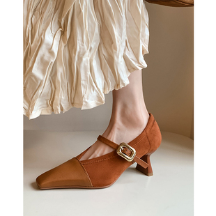 kmeizu法式6cm跟玛丽珍鞋女拼色单鞋一字带，方扣奶奶鞋中跟高跟鞋