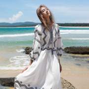 夏季民族风白色刺绣连衣裙灯笼袖设计感小众宽松沙滩长裙聚酯纤维