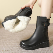 皮毛一体雪地靴女靴子坡跟中筒靴，加绒加厚保暖羊毛真皮马丁靴冬季