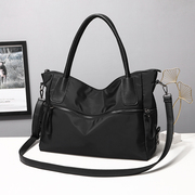 欧美时尚黑色大包简约单肩斜挎包，大容量牛津布包女包休闲包旅行袋