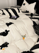 加厚牛奶绒四件套刺绣毛巾绣卡通小猫咪床上用品黑白条纹被套床单