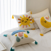儿童卡通抱枕床头靠枕，簇绒绣创意，彩虹星星沙发靠背床上靠枕