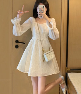 小香风连衣裙女春装，2023年高级感名媛，气质收腰显瘦白色雪纺裙